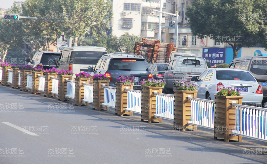 花箱材料如何影響花箱價格？